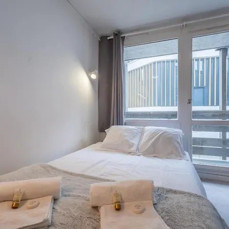 Appartement Spacious Slope Front Ski-in And Out Val Thorens