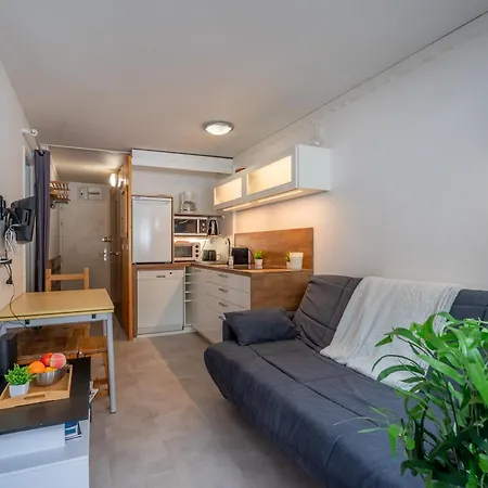 Spacious Slope Front Ski-in And Out Appartement Val Thorens
